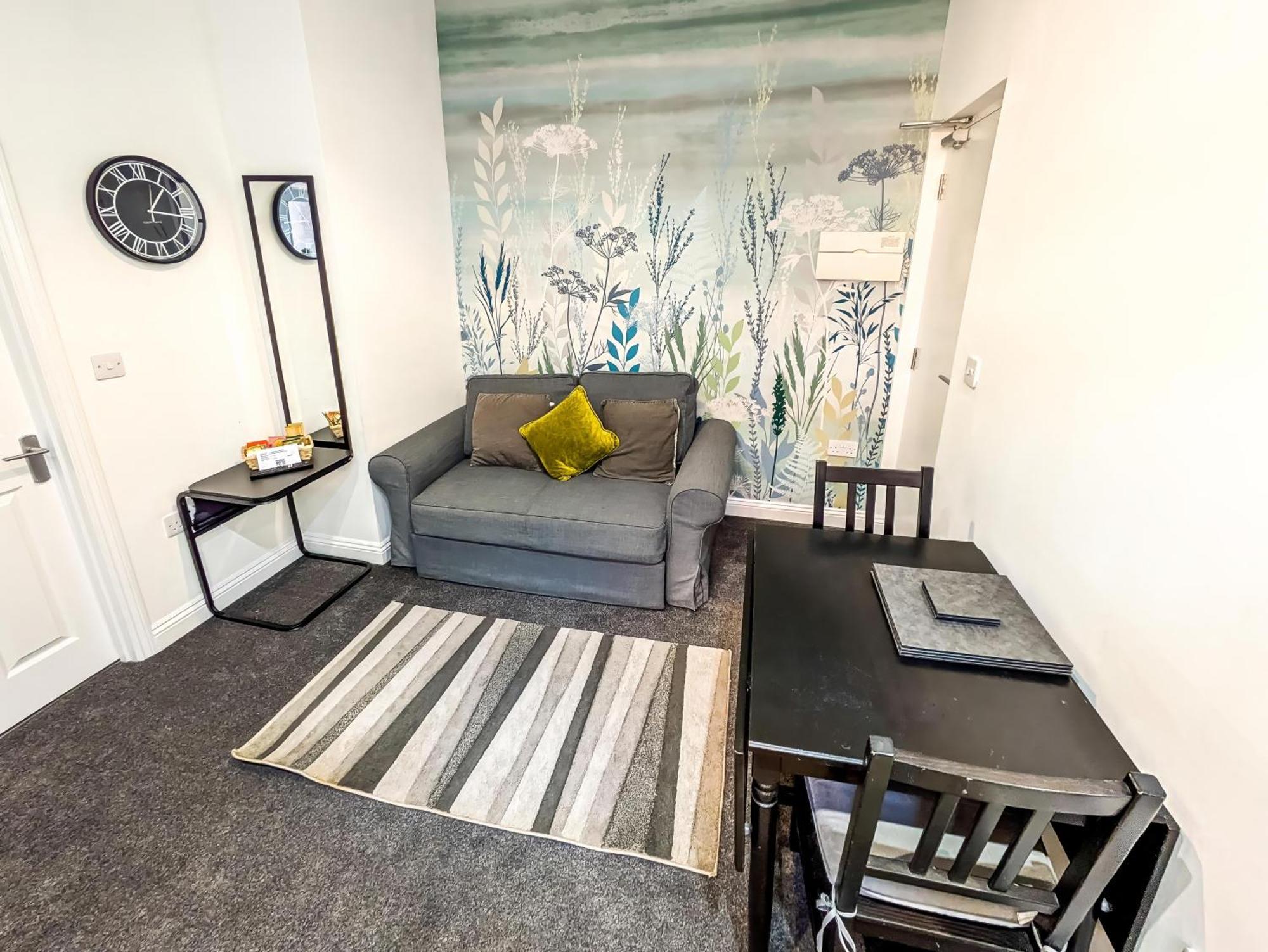 Emerald Delightful Suite Moseley Mews, Birmingham By Staystaycations Exterior photo